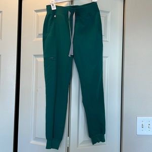 Figs Zamora Jogger Scrub Pant in Hunter Green, XS/P